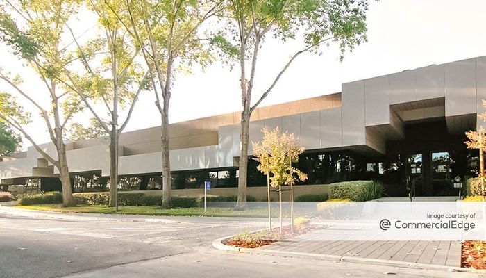 Warehouse Space for Rent at 600 Galveston Drive Redwood City, CA 94063 - #4