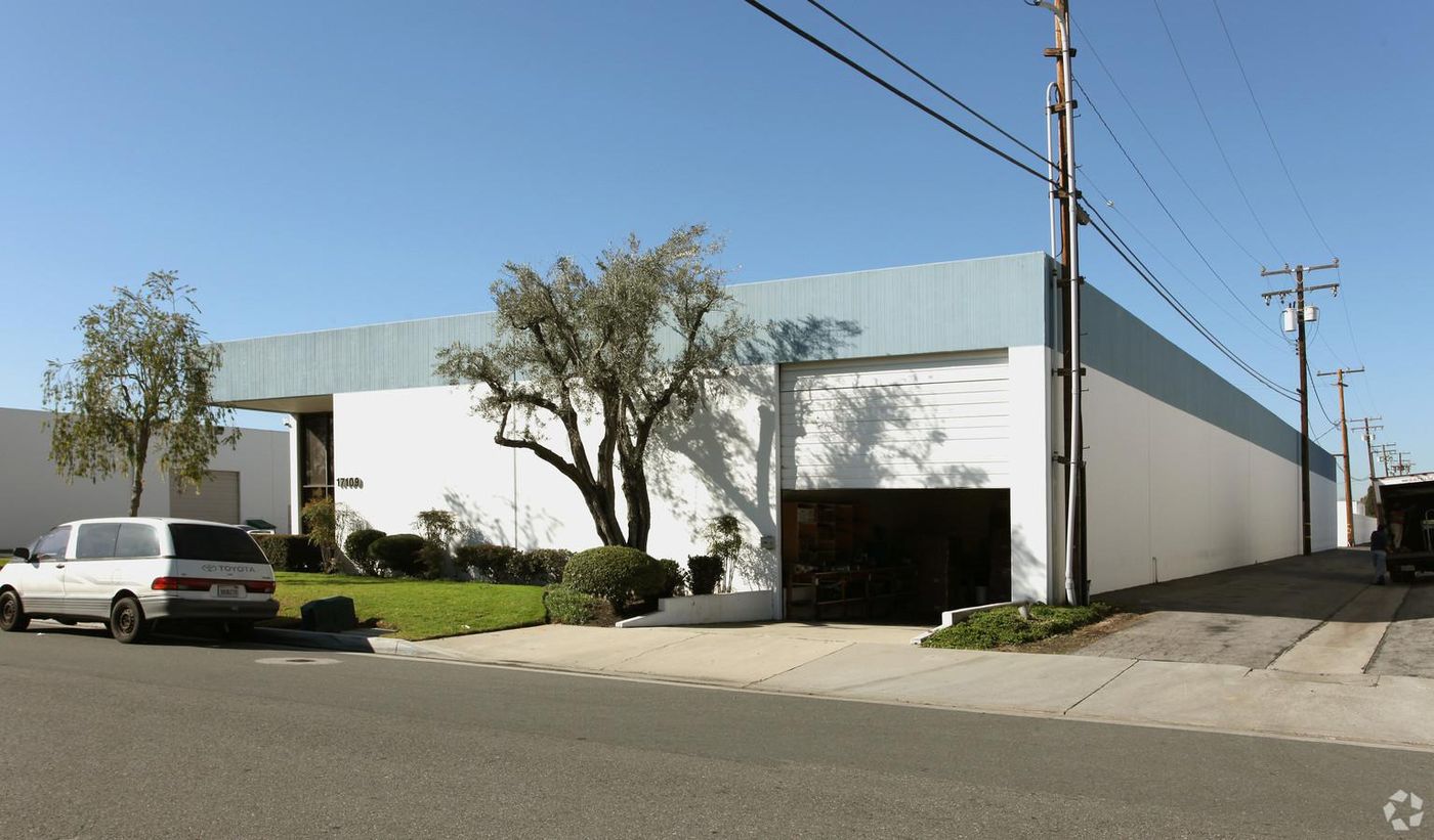Industrial Property For Lease photo 1