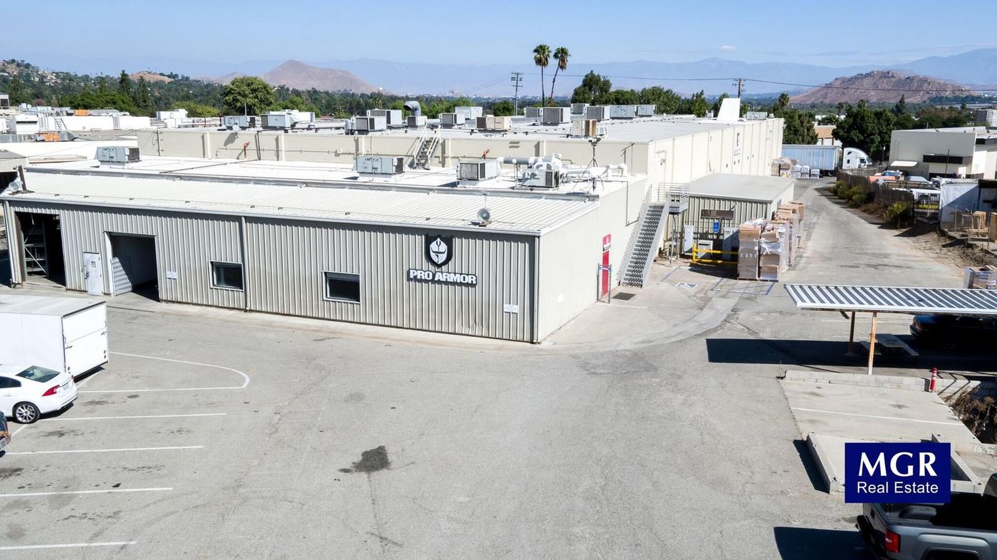 Masonry IND Building 100% HVAC, 3,000 AMPS photo 3