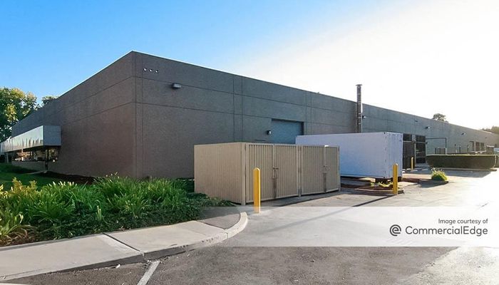 Warehouse Space for Rent at 600 Galveston Drive Redwood City, CA 94063 - #3