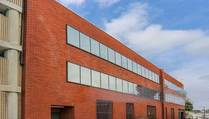 Office Space for Rent at 11633 San Vicente Blvd Los Angeles, CA 90049 - #3