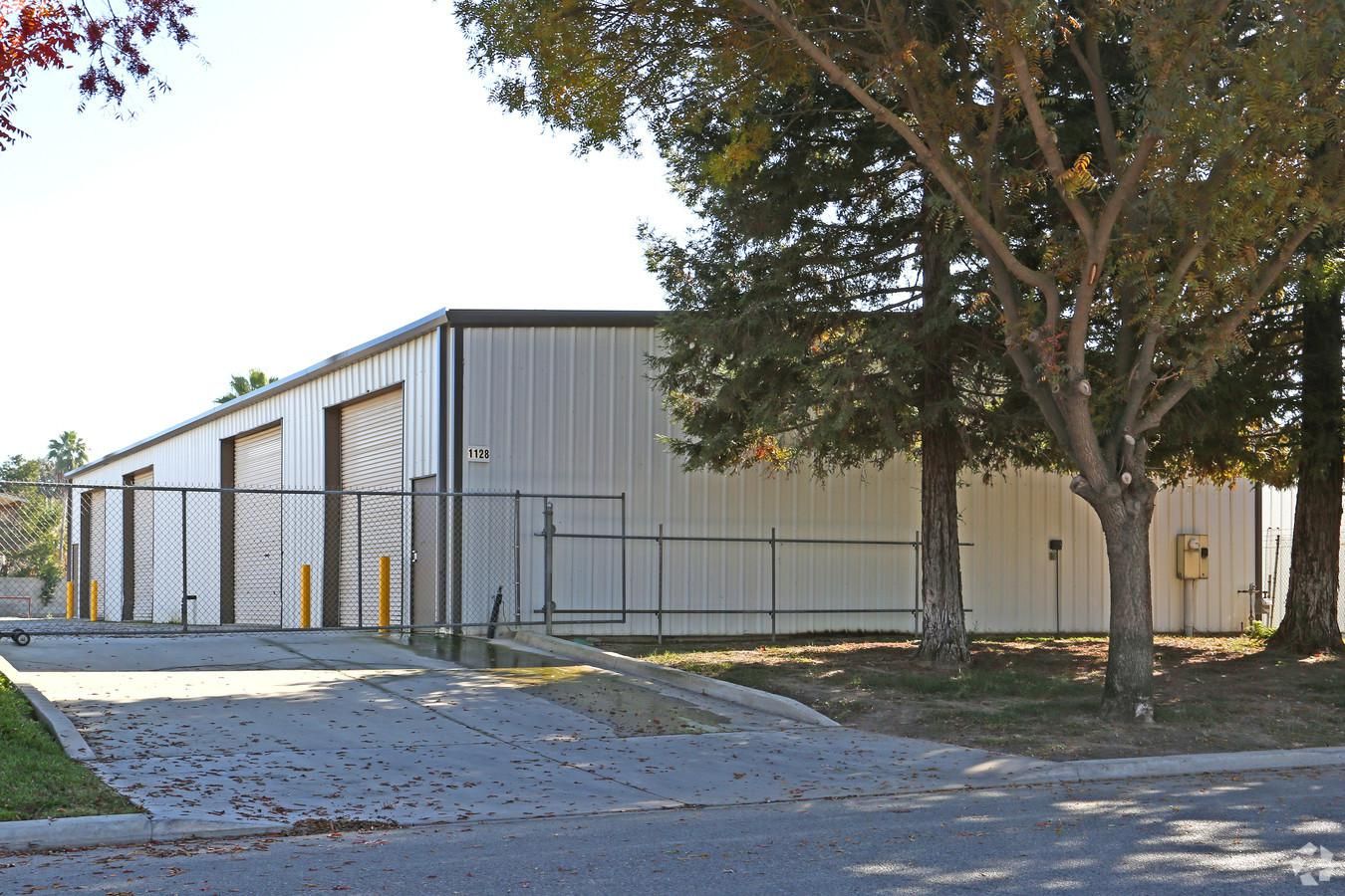 Industrial Property For Lease photo 1
