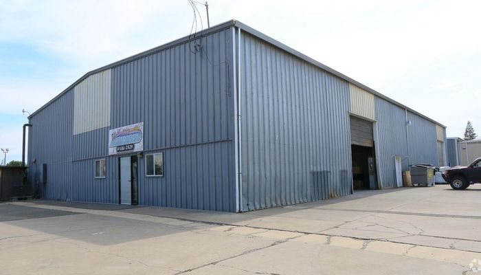 Warehouse Space for Rent at 9752 Kent St Elk Grove, CA 95624 - #1