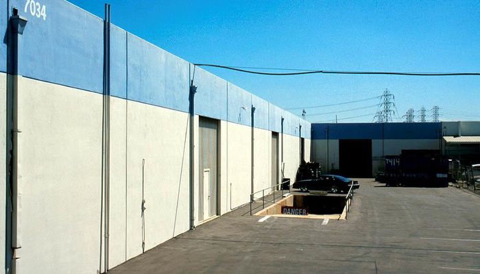 Warehouse Space for Rent at 7034 Jackson St Paramount, CA 90723 - #1