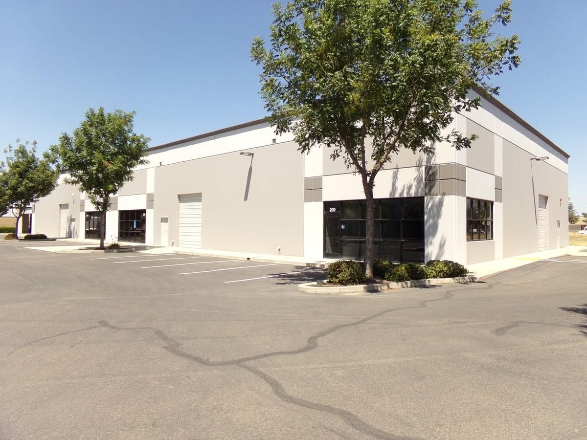 Arch Road Industrial Park photo 1