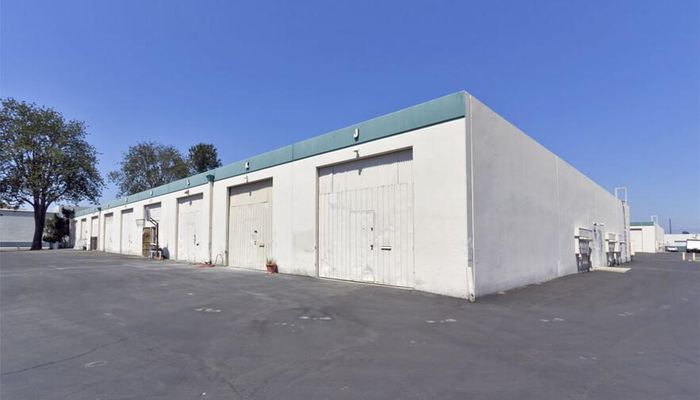 Warehouse Space for Rent at 1106 E Walnut St Santa Ana, CA 92701 - #4