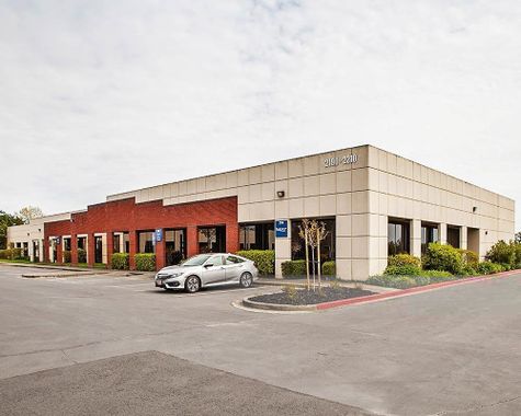 Northpoint Commerce Center