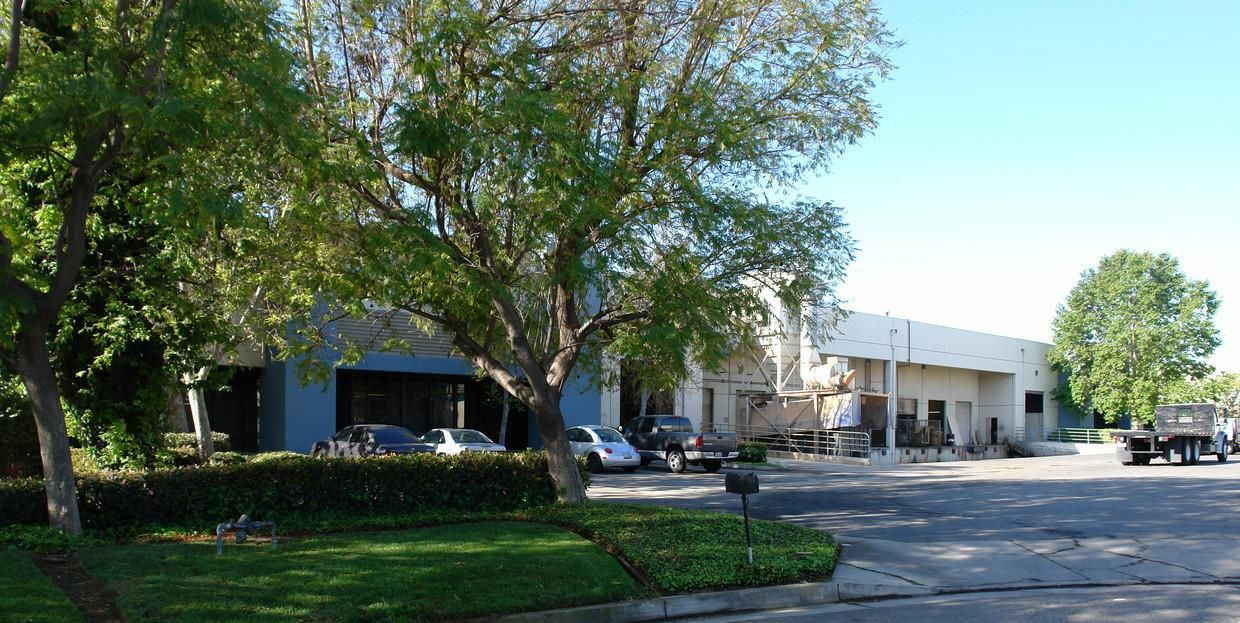 5001 Lindsay Court, Chino, CA photo 3