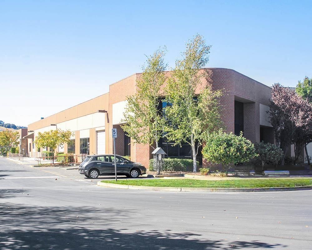 2090 Marina Avenue photo 2