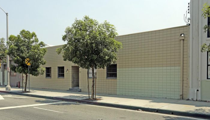 Warehouse Space for Sale at 8670-8674 S Atlantic Ave South Gate, CA 90280 - #18