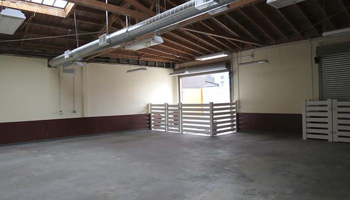 Warehouse Space for Rent at 624-630 S Anderson St Los Angeles, CA 90023 - #4