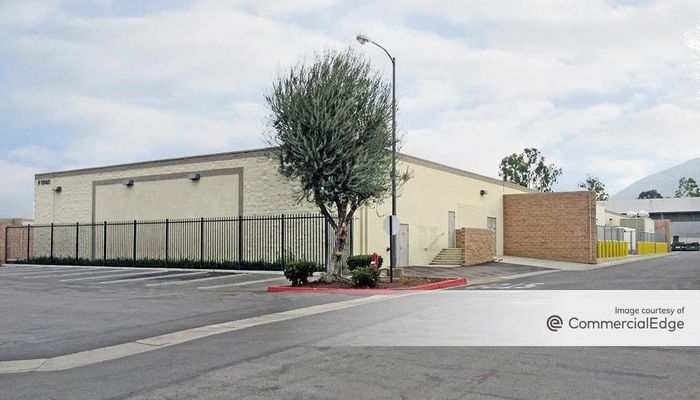 Warehouse Space for Rent at 1760 Chicago Avenue Riverside, CA 92507 - #4