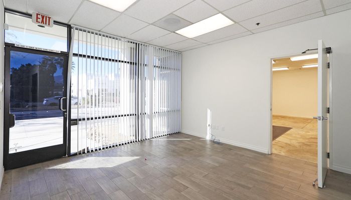 Warehouse Space for Rent at 77650 Enfield Ln Palm Desert, CA 92211 - #10