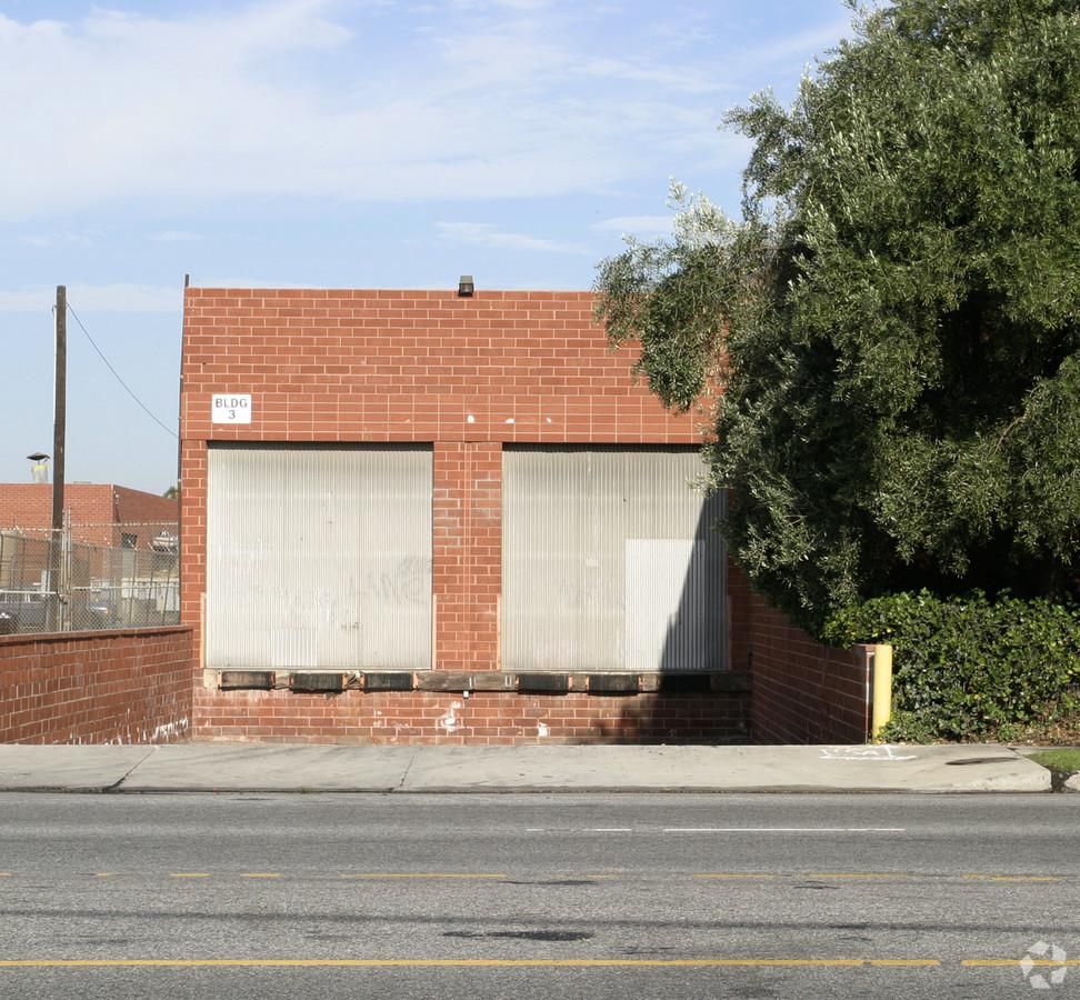 Industrial Property For Lease photo 3