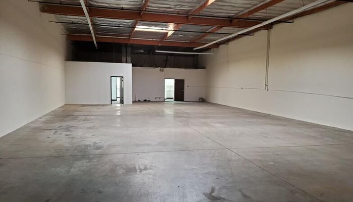 Warehouse Space for Rent at 9155 Alabama Ave Chatsworth, CA 91311 - #9