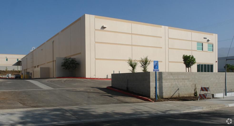 Bldg F 15815 W Monte St photo 1