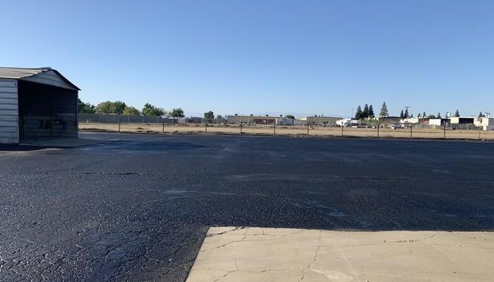 Warehouse Space for Rent at 6837 Krebs Rd Bakersfield, CA 93308 - #9