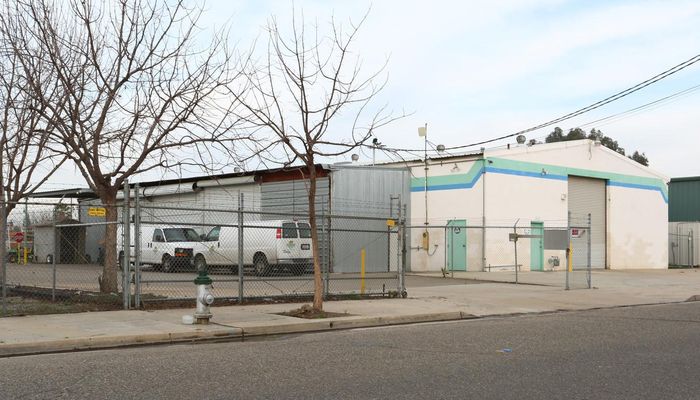 Warehouse Space for Rent at 1546 W Pine Ave Fresno, CA 93728 - #3