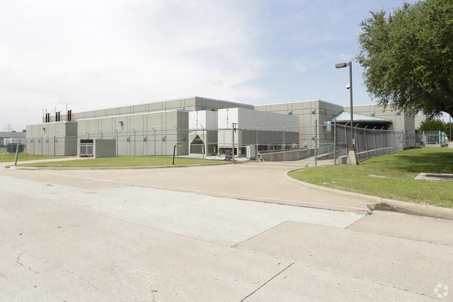 Ascent Data Center 1500 E Plano Pky photo 2