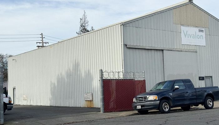 Warehouse Space for Rent at 1071 Maxwell Drive Santa Rosa, CA 95401 - #4