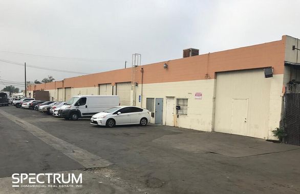 1,500 SF Industrial Warehouse Space 15225 Stagg St