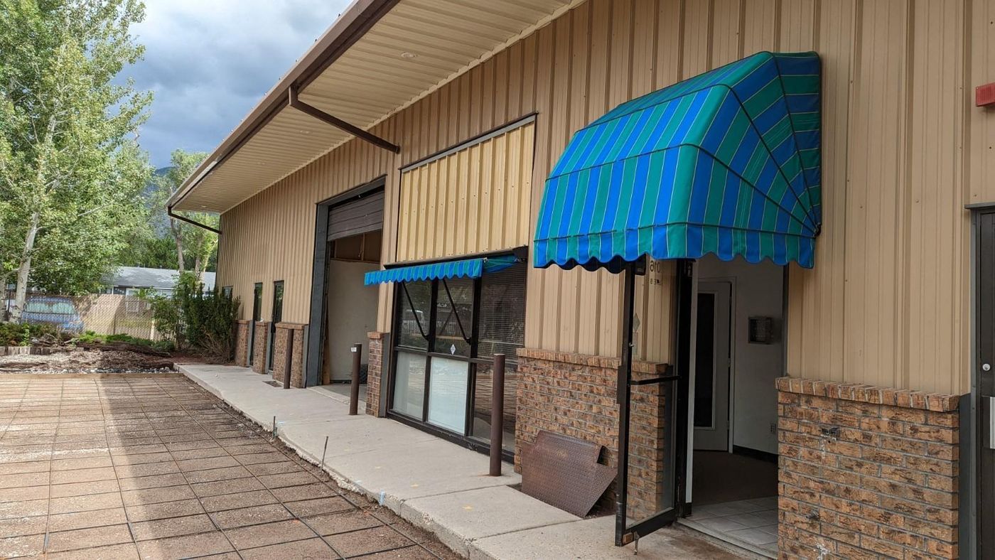 Ideally Sized and Centrally Located Warehouse/Office Suites photo 4