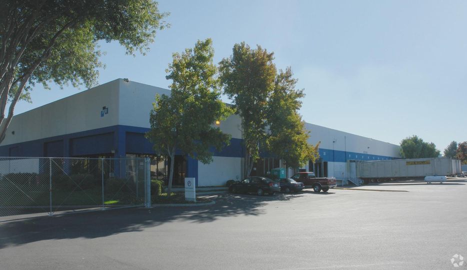 Bldg B