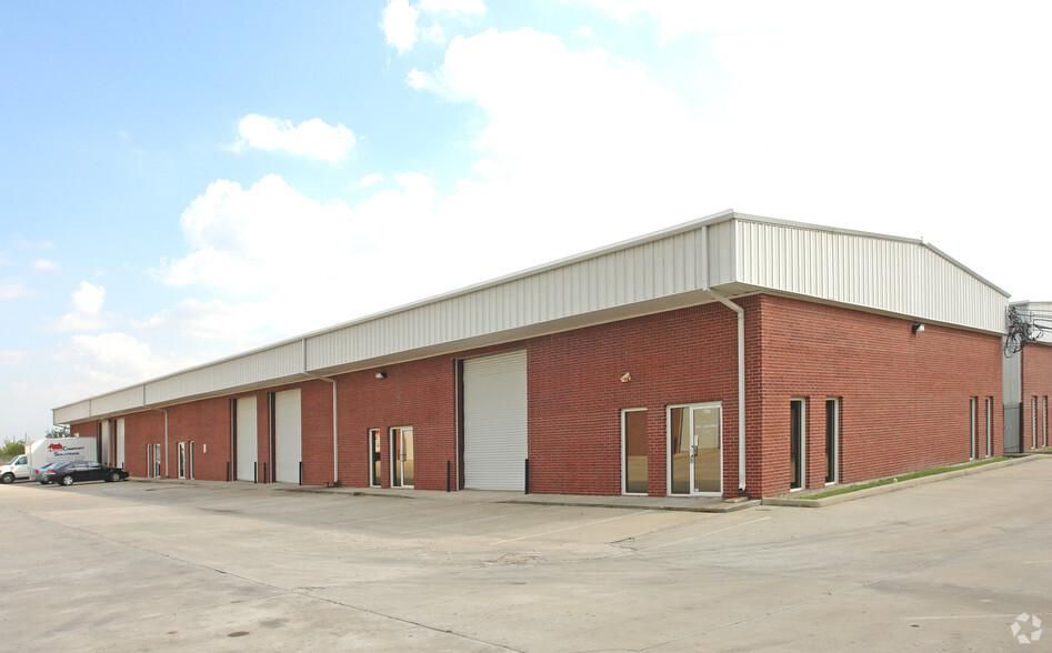 Beltway Industrial Park 11875 W Little York Rd photo 2