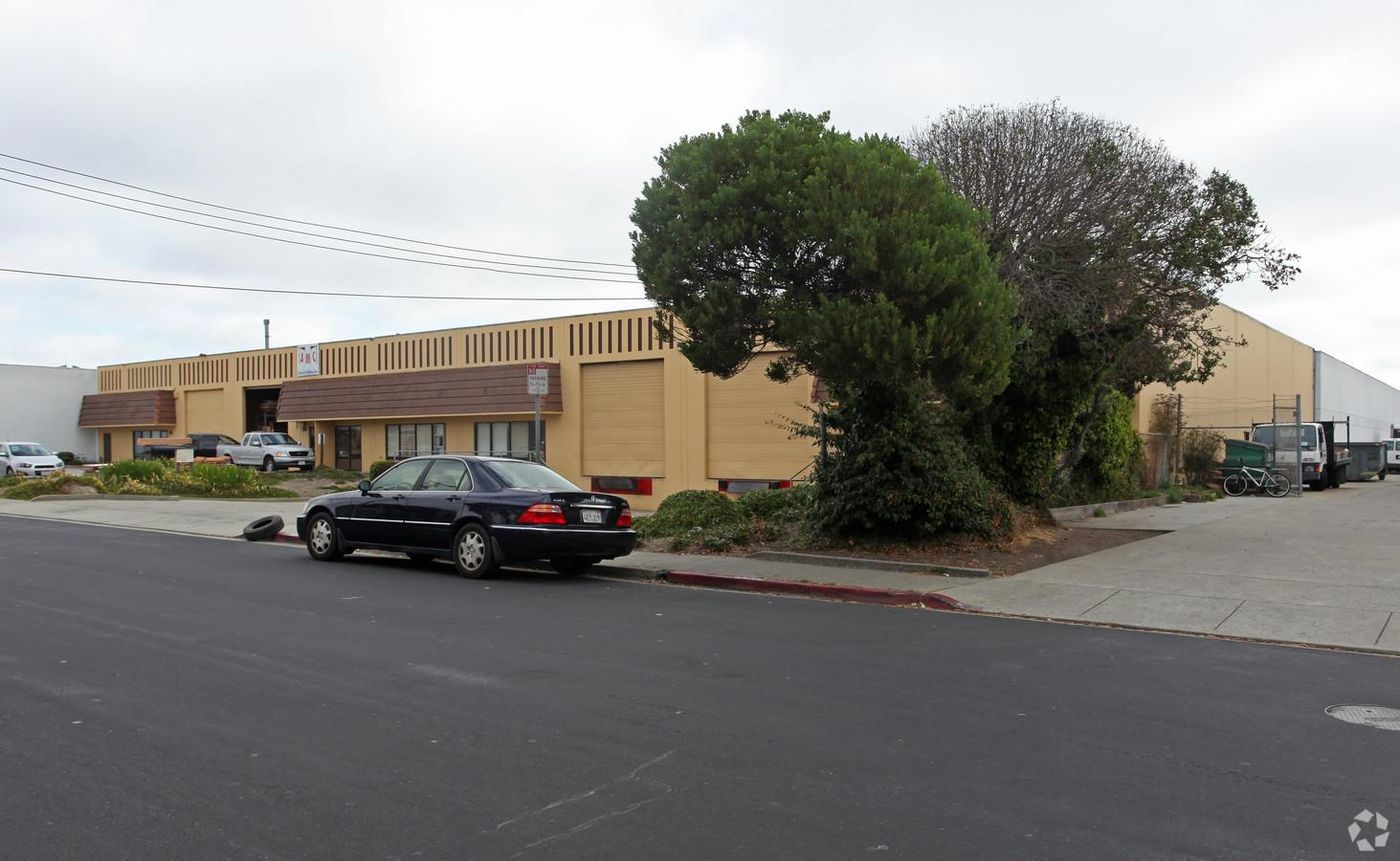 Industrial Property For Lease photo 1