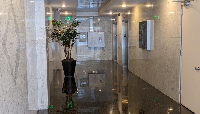 Office Space for Rent at 280 S. Beverly Drive Beverly Hills, CA 90212 - #9