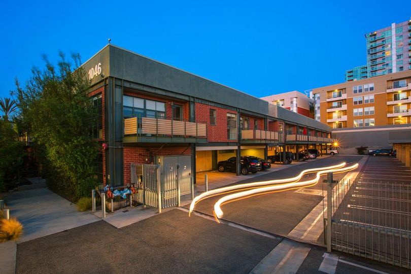 Silicon Beach Lofts 1046 Princeton Dr