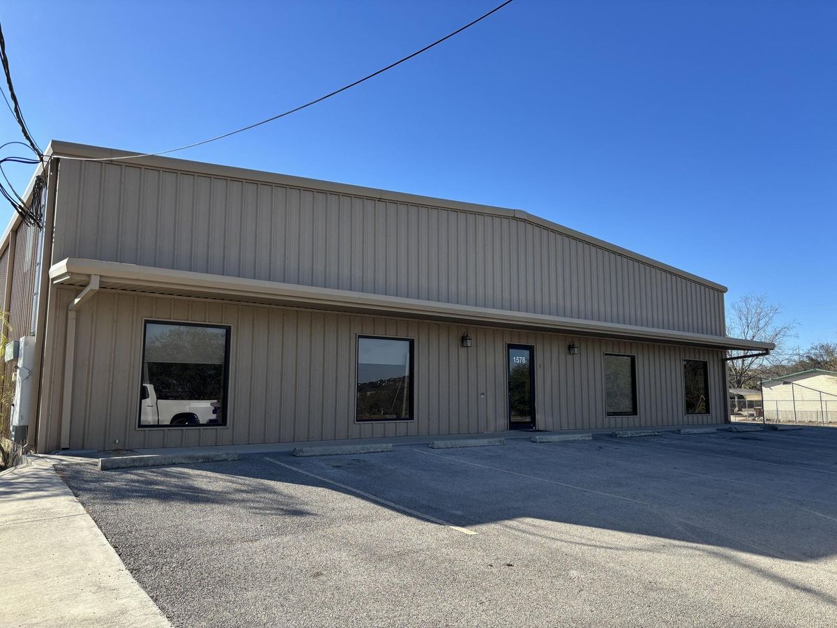 1578 Wald Road Industrial photo 2