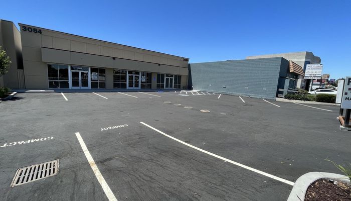 Warehouse Space for Rent at 3084-3088 El Camino Real Santa Clara, CA 95051 - #5