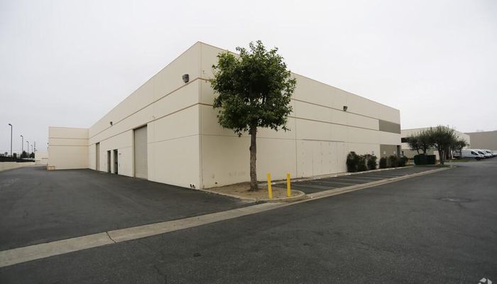 Warehouse Space for Rent at 14522-14530 Garfield Ave Paramount, CA 90723 - #3