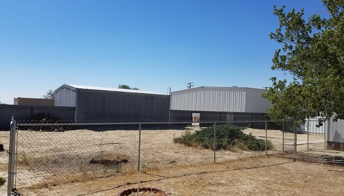 Warehouse Space for Sale at 152 E F 10 Ave Lancaster, CA 93534 - #2