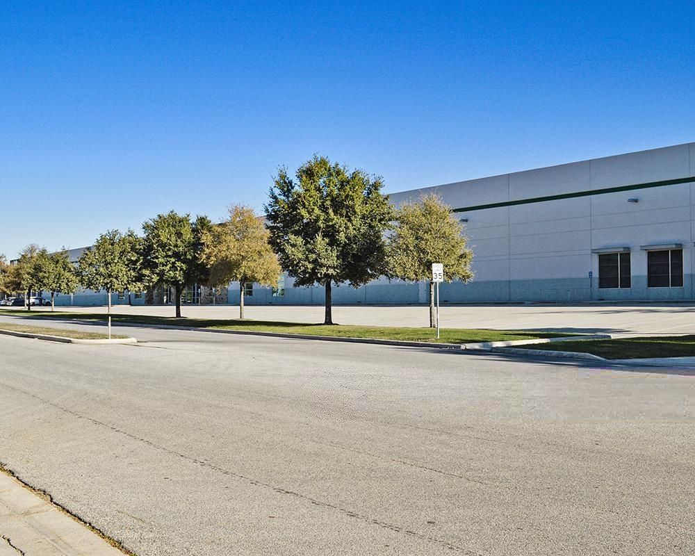 Verde Enterprise Business Park - 5500 Mid Cities Pkwy photo 3