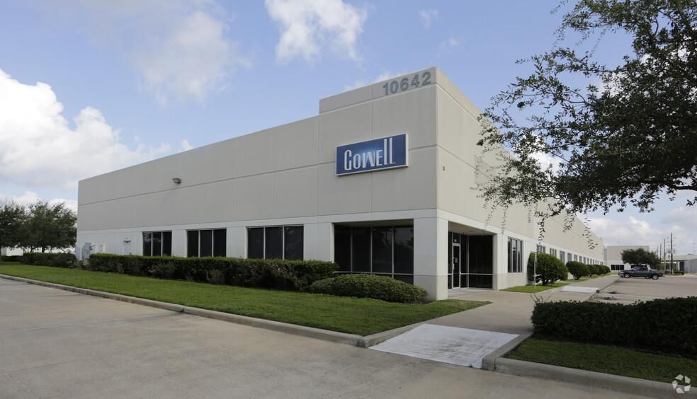 Northwest Industrial Center 6550 W Sam Houston Pky N photo 4