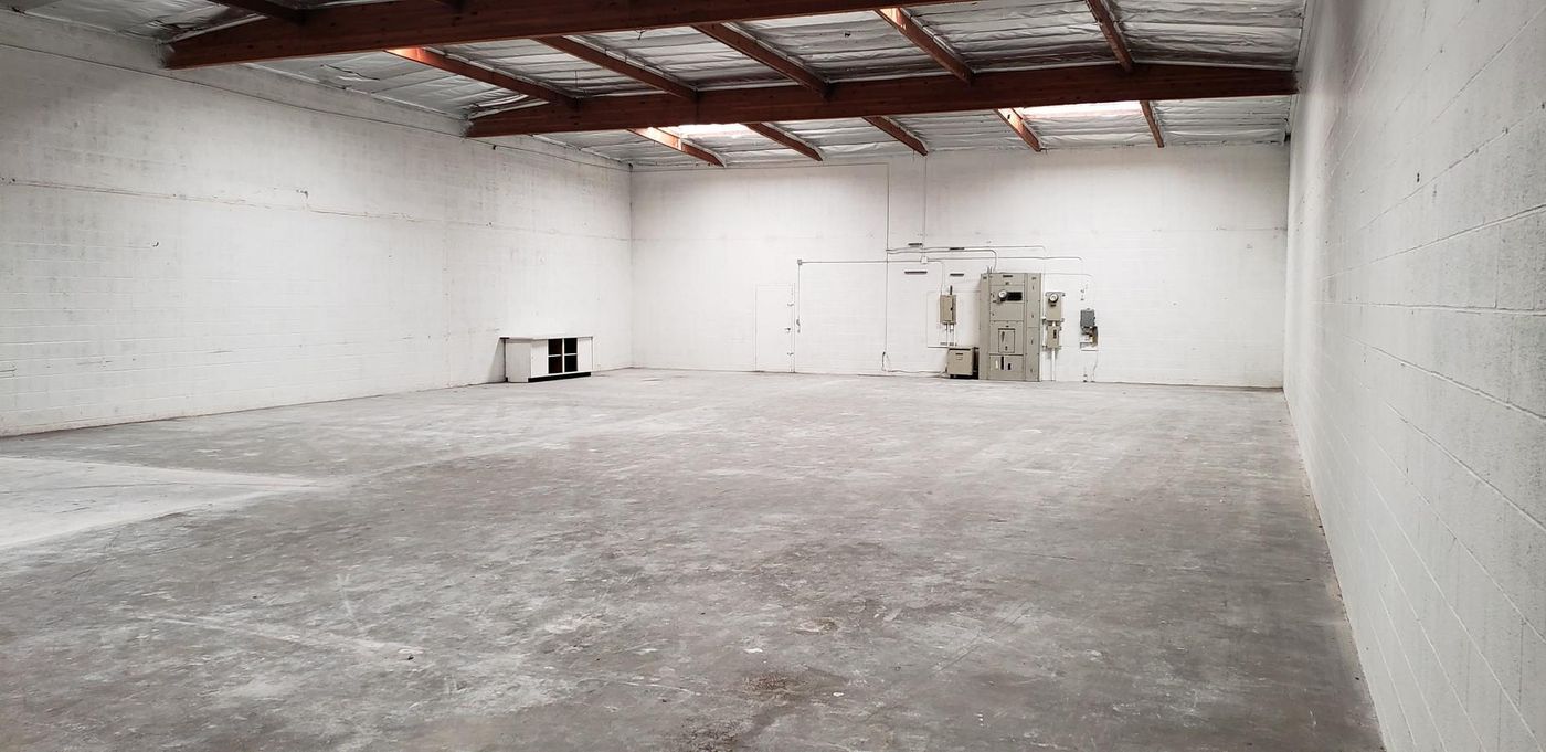MMJ Warehouse For Lease photo 3