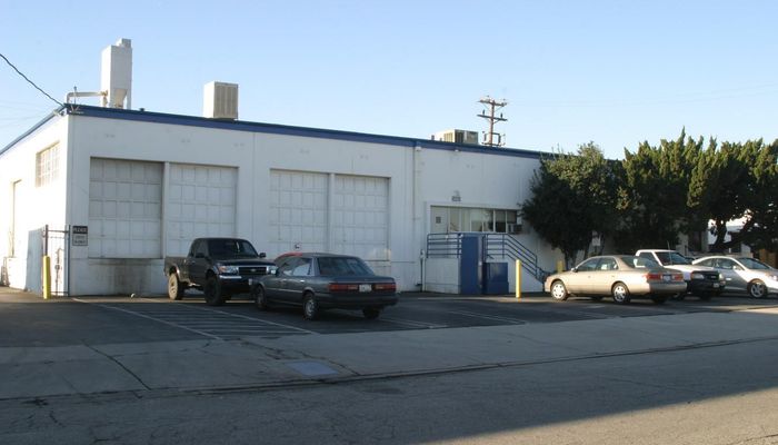 Warehouse Space for Rent at 14606 Arminta St Van Nuys, CA 91402 - #2