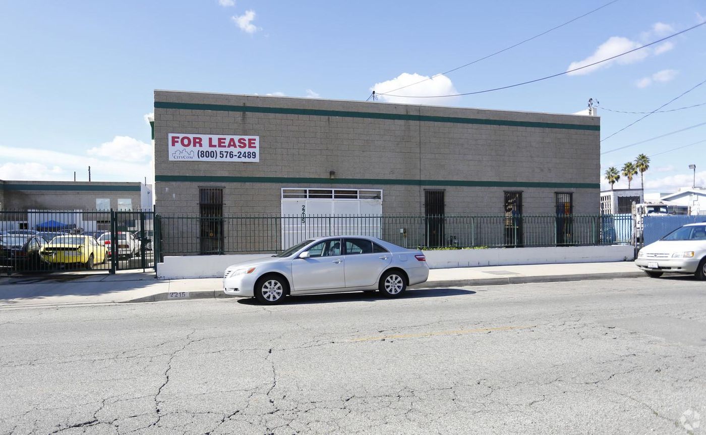 Multiple Spaces Property For Lease photo 4