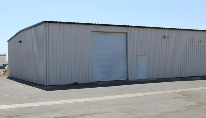 Warehouse Space for Rent at 5221 Gilmore Ave Bakersfield, CA 93308 - #7