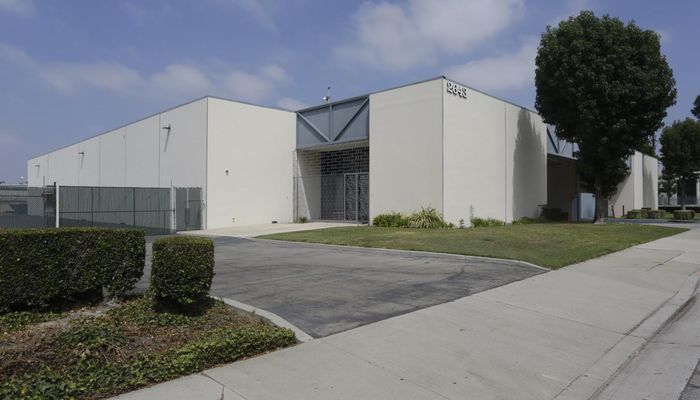 Warehouse Space for Rent at 2643-2645 Industry Way Lynwood, CA 90262 - #3