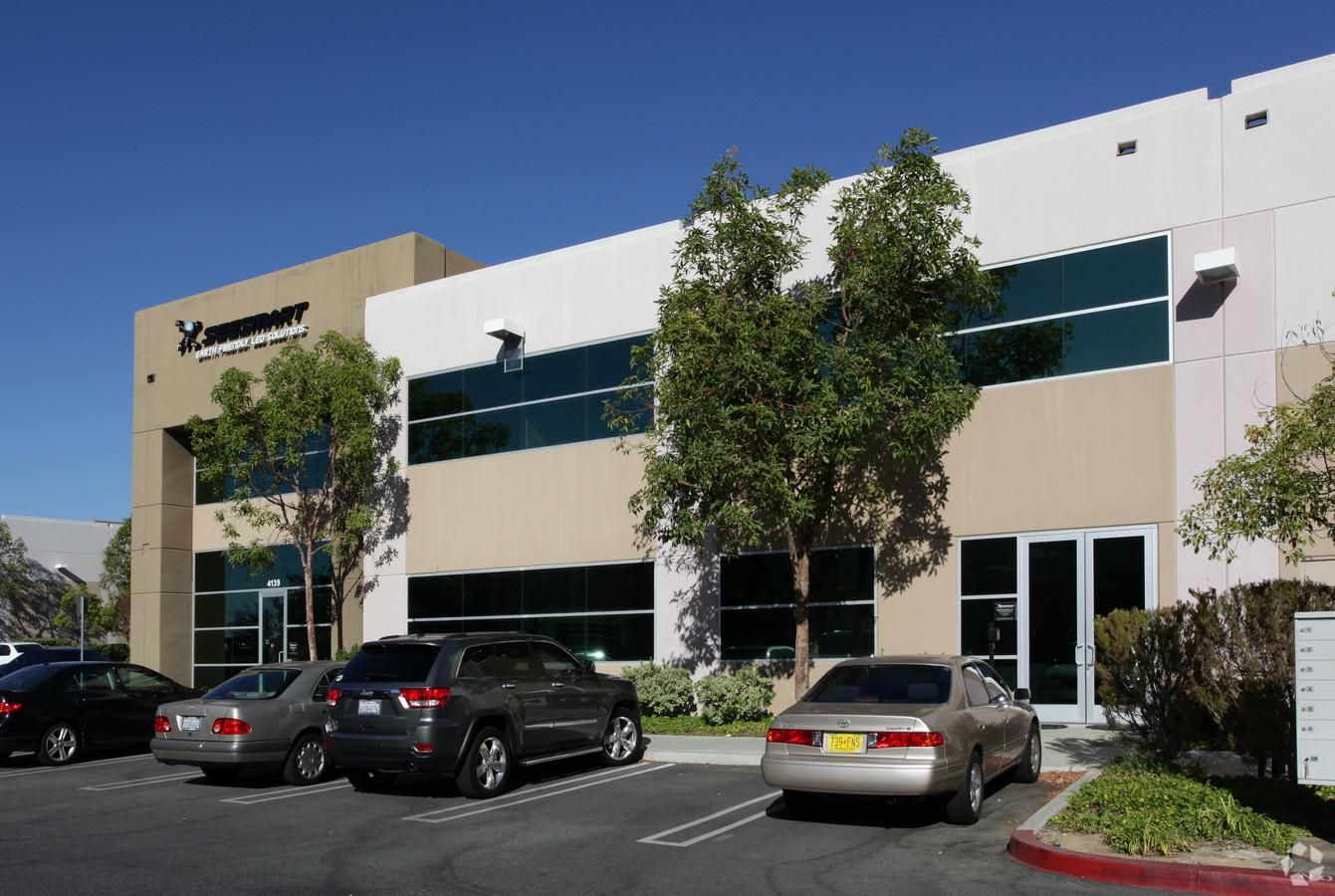 Bldg F photo 2