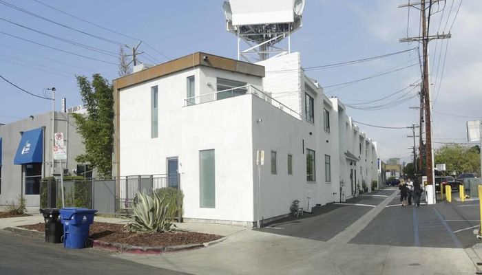 Office Space for Rent at 316-326 Lincoln Blvd Venice, CA 90291 - #2