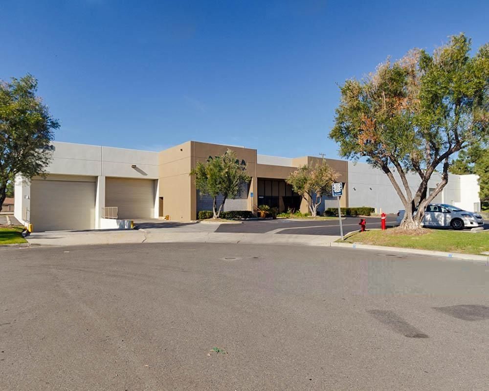 Cerritos Industrial Park photo 2