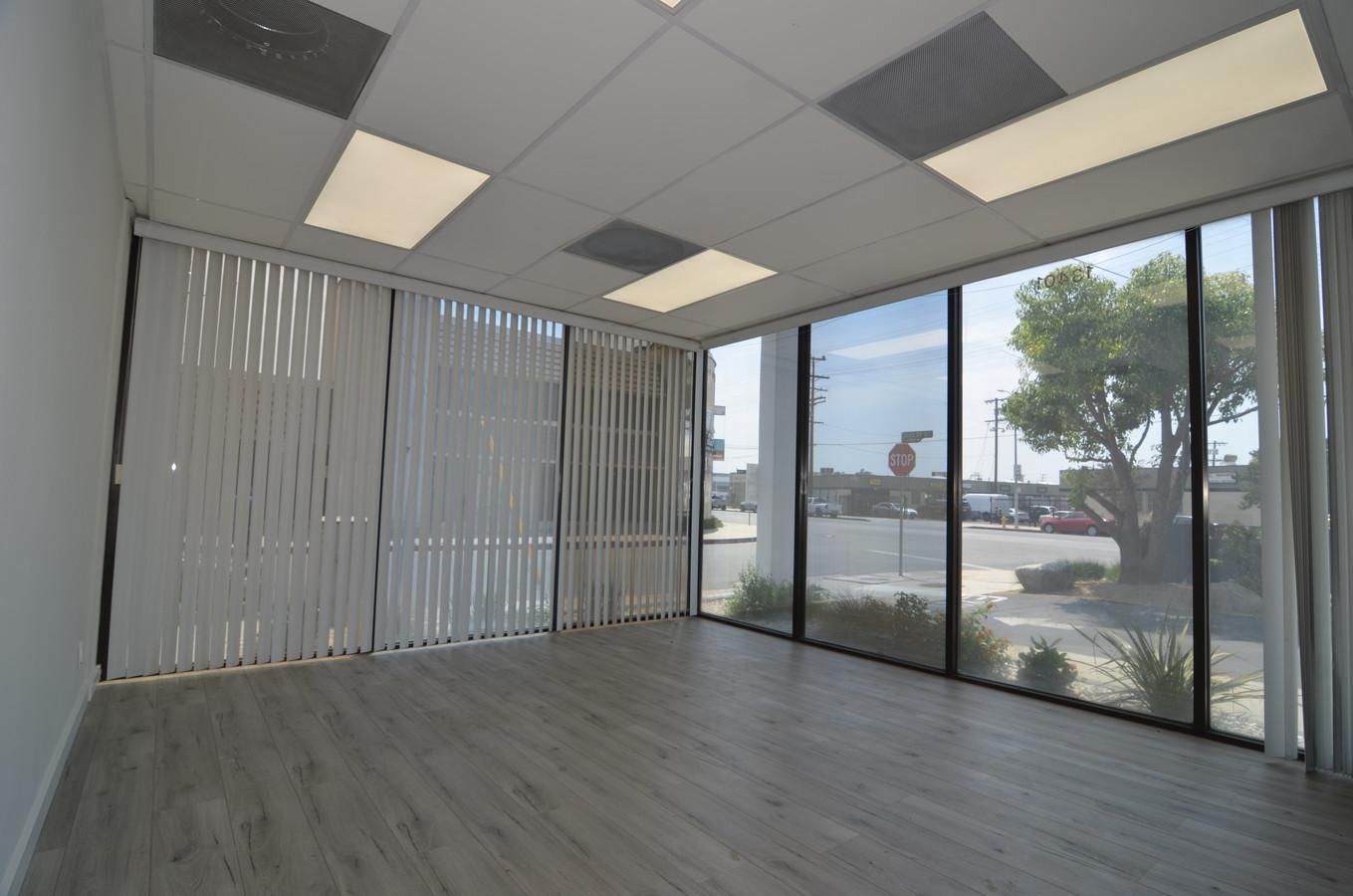 Saticoy Industrial Park photo 2