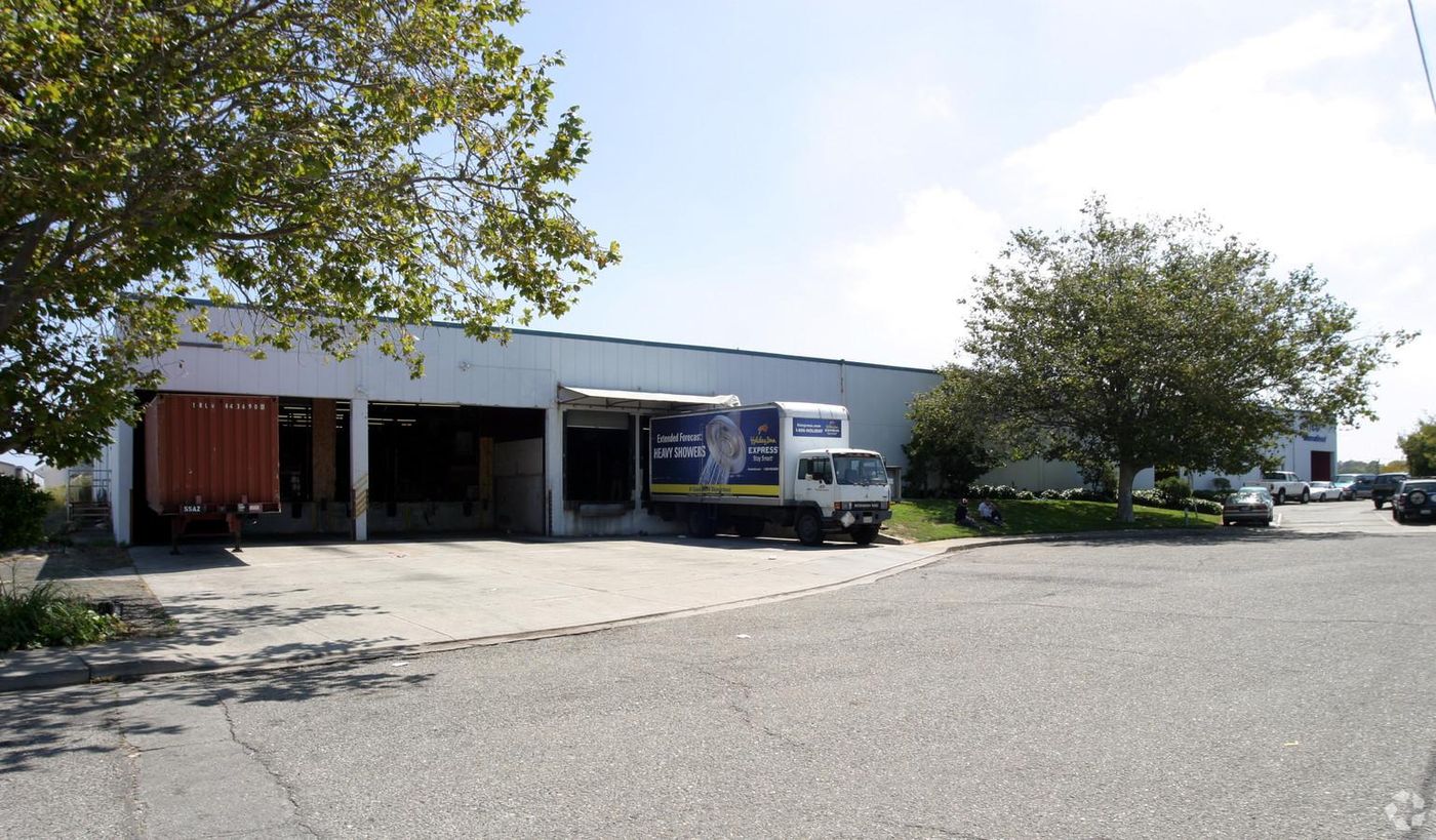 Industrial Property for Lease photo 3