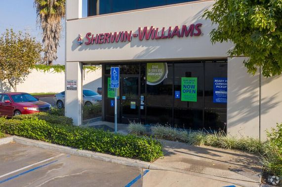 Fu-Lyons Downey Business Center 9818 Firestone Blvd