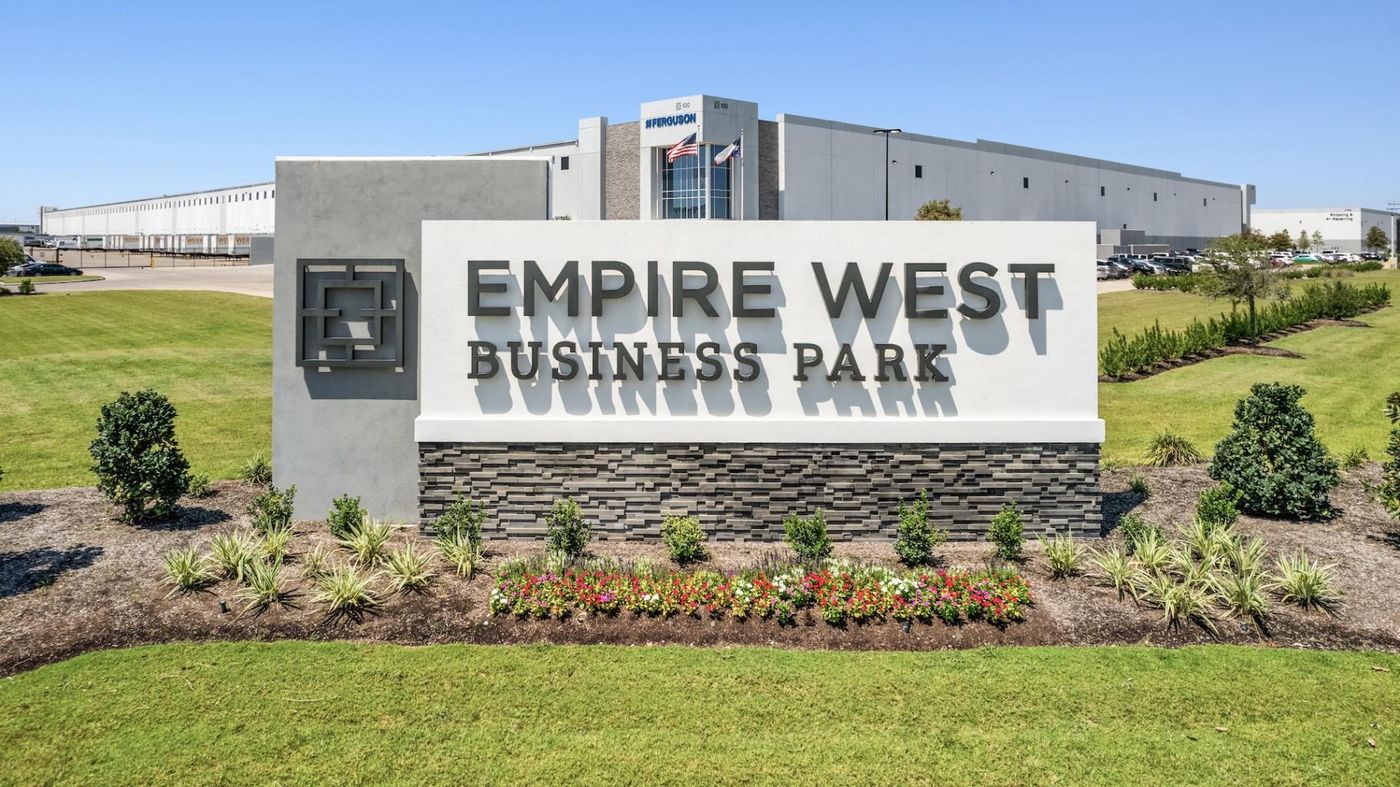 Empire West Building 3 photo 4
