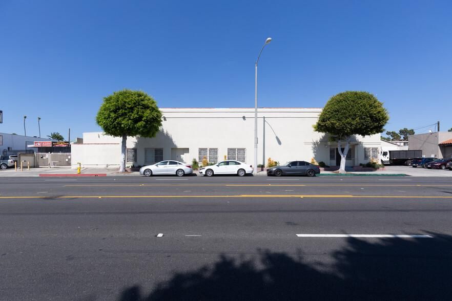 622-626 N La Brea Ave photo 1
